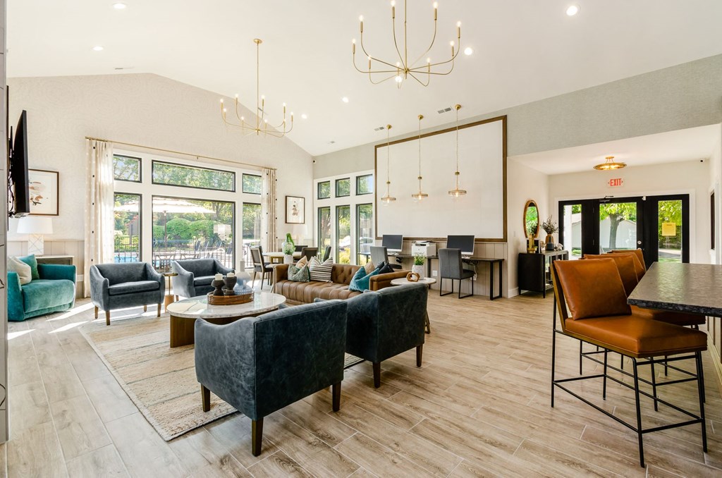 Worthington Ridge Apartments, 1410 Worthington Ridge Blvd., Worthington